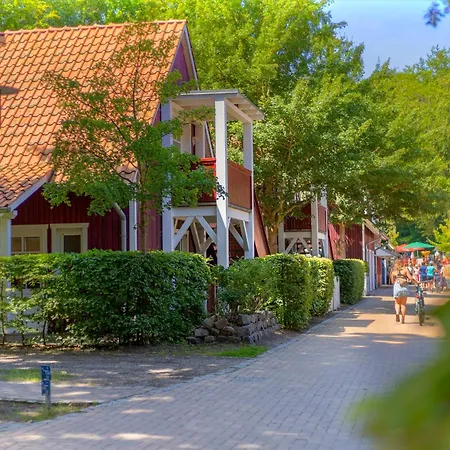 Duenenhaeuser Unserusedomde Ca80qm Mit Privater Sauna Und Kamin Parkplatz Direkt Am 8i3 公寓